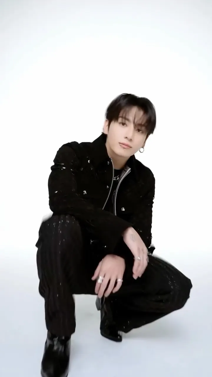 防弹少年团预告燃炸舞台