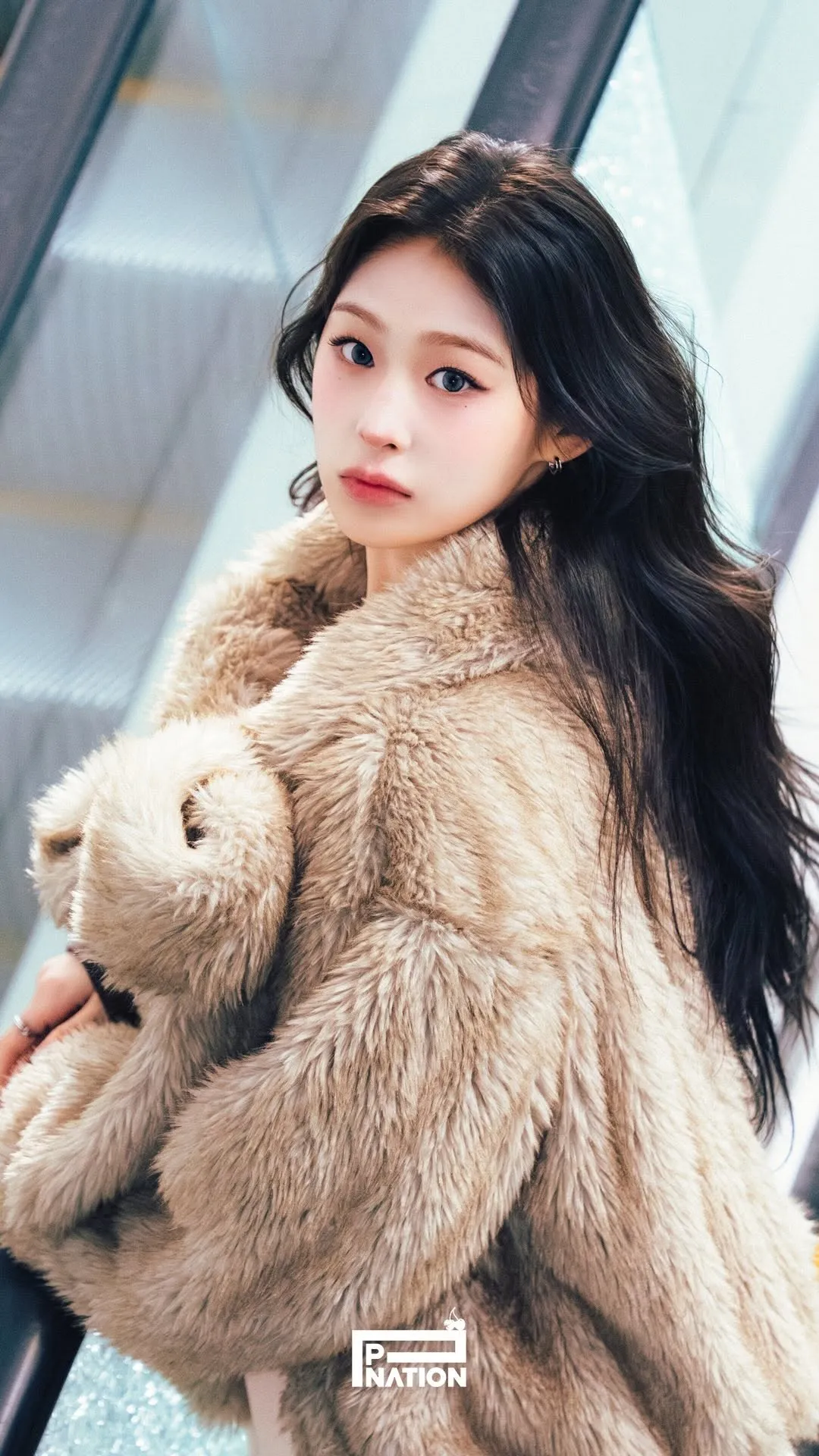 Baby Don't Cry Rilis Video Teaser