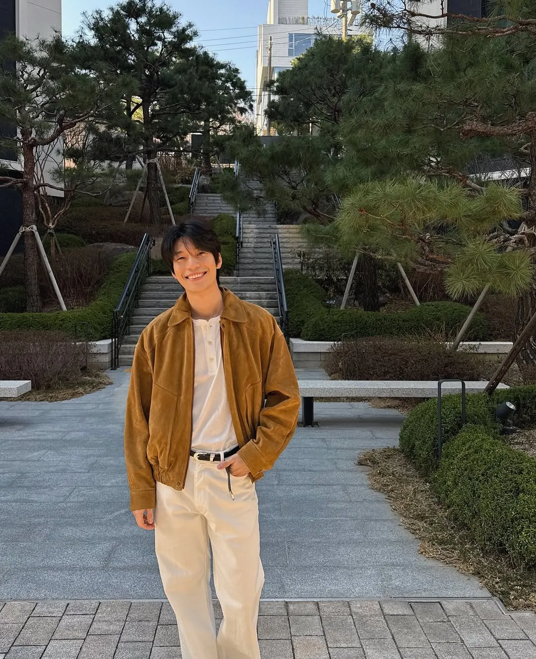 위하준, 배우, 인스타그램, 사진, 미소