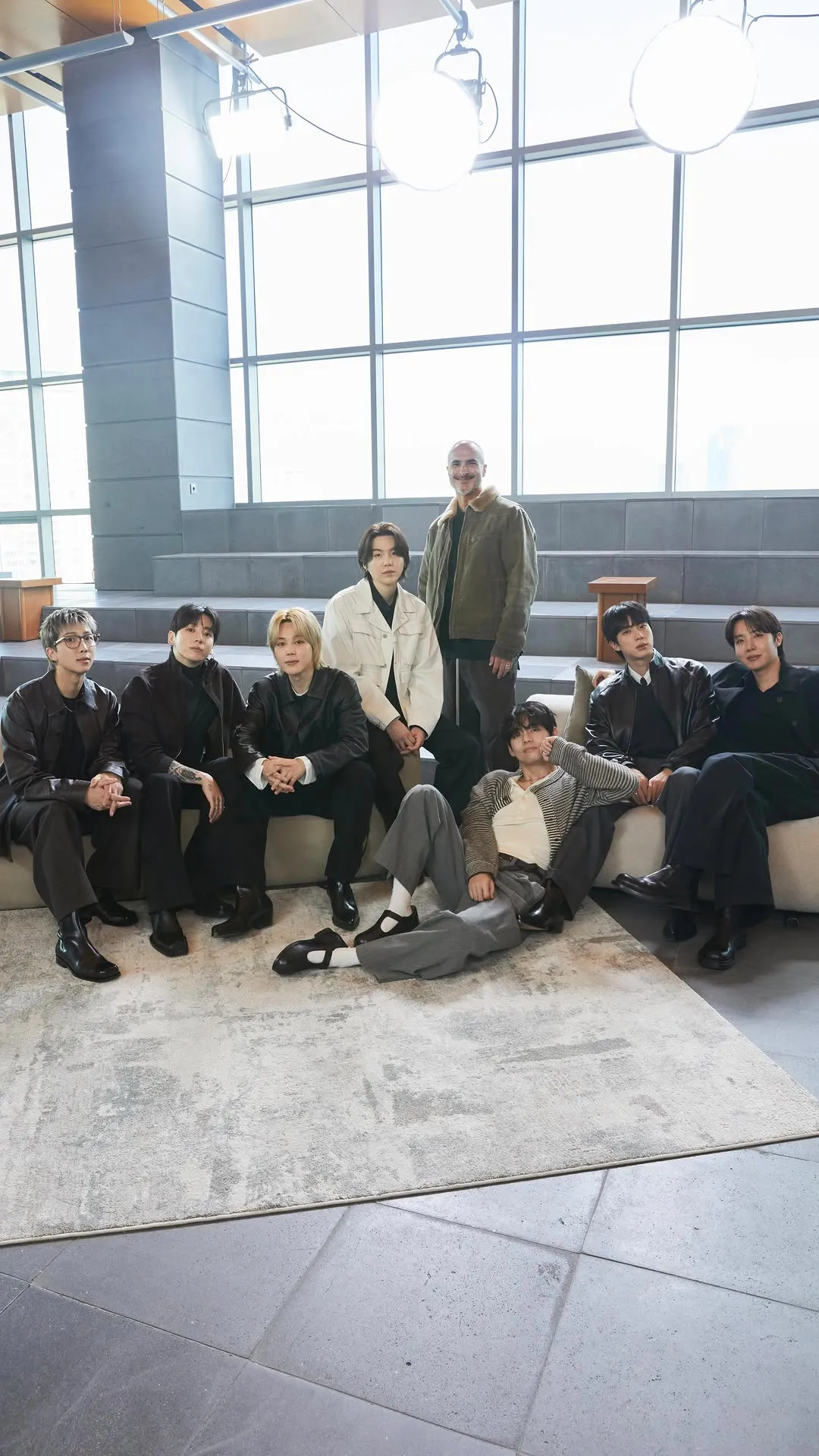 防弹少年团官号宣布ARIRANG采访回归