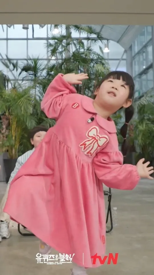 Seoha, dewa dansa cilik, bersinar di atas panggung