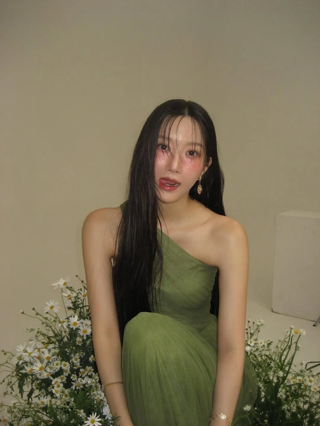 Moon Ga-young, Actress, Instagram