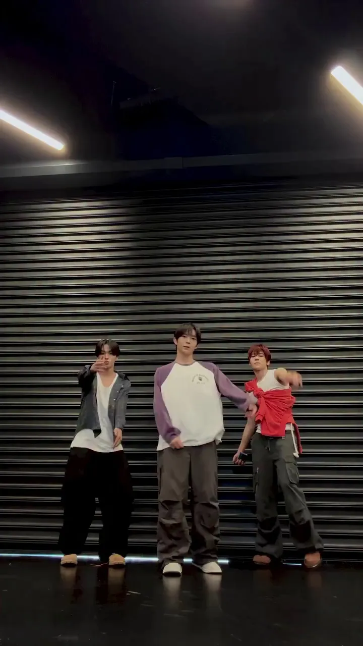 NCT WISH, màn trình diễn, step up