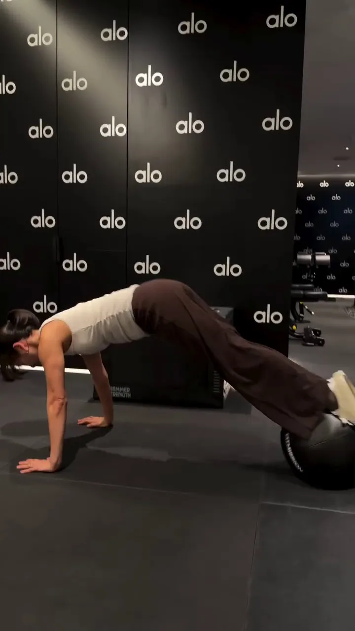 Jung Hye-young, atriz, Instagram, cão de estimação, amor