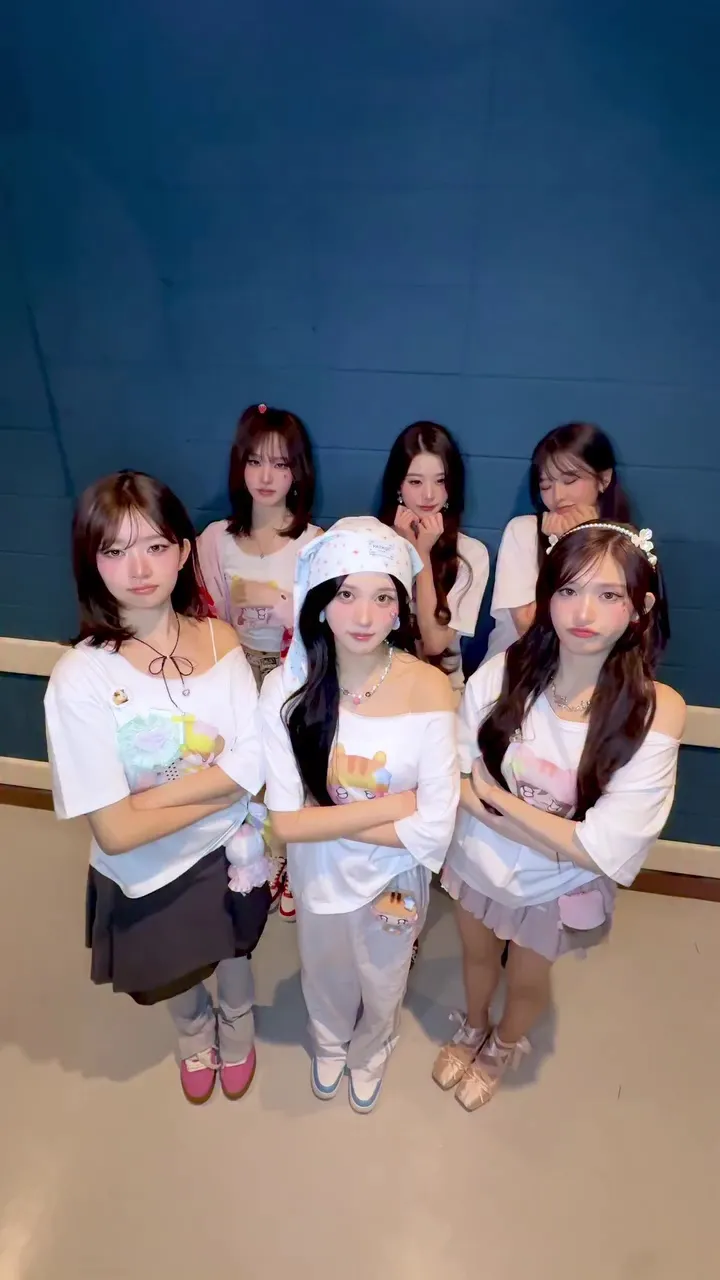 IVE, grup idola, Instagram