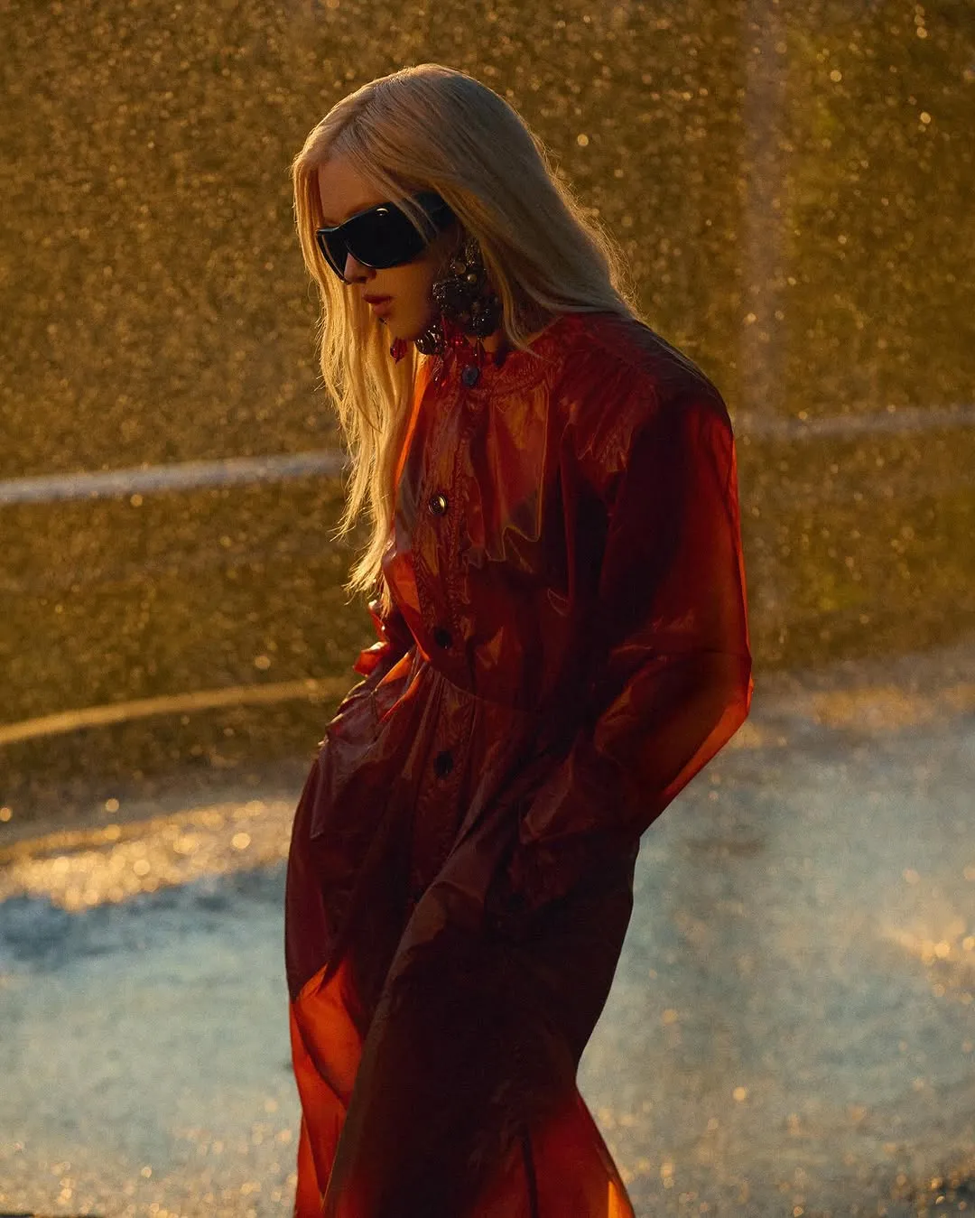 BLACKPINK, Rosé, foto sampul, CR Fashion Book, pembaruan