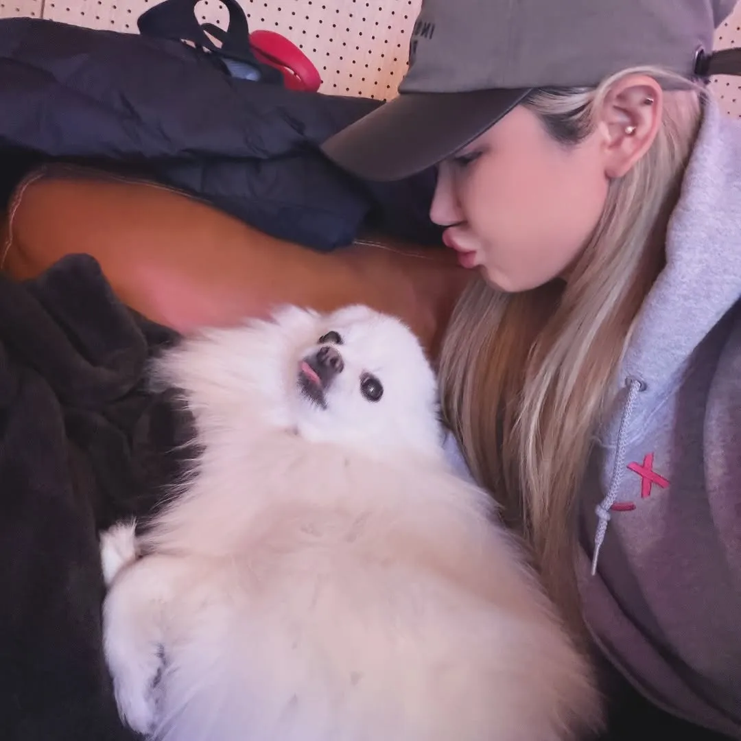 LE (EXID) esbanja swag e compartilha seu dia a dia