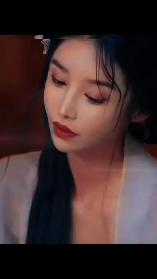 ความงามสมบูรณ์แบบของฮาริซู เปล่งเสน่ห์อันละเอียดอ่อน