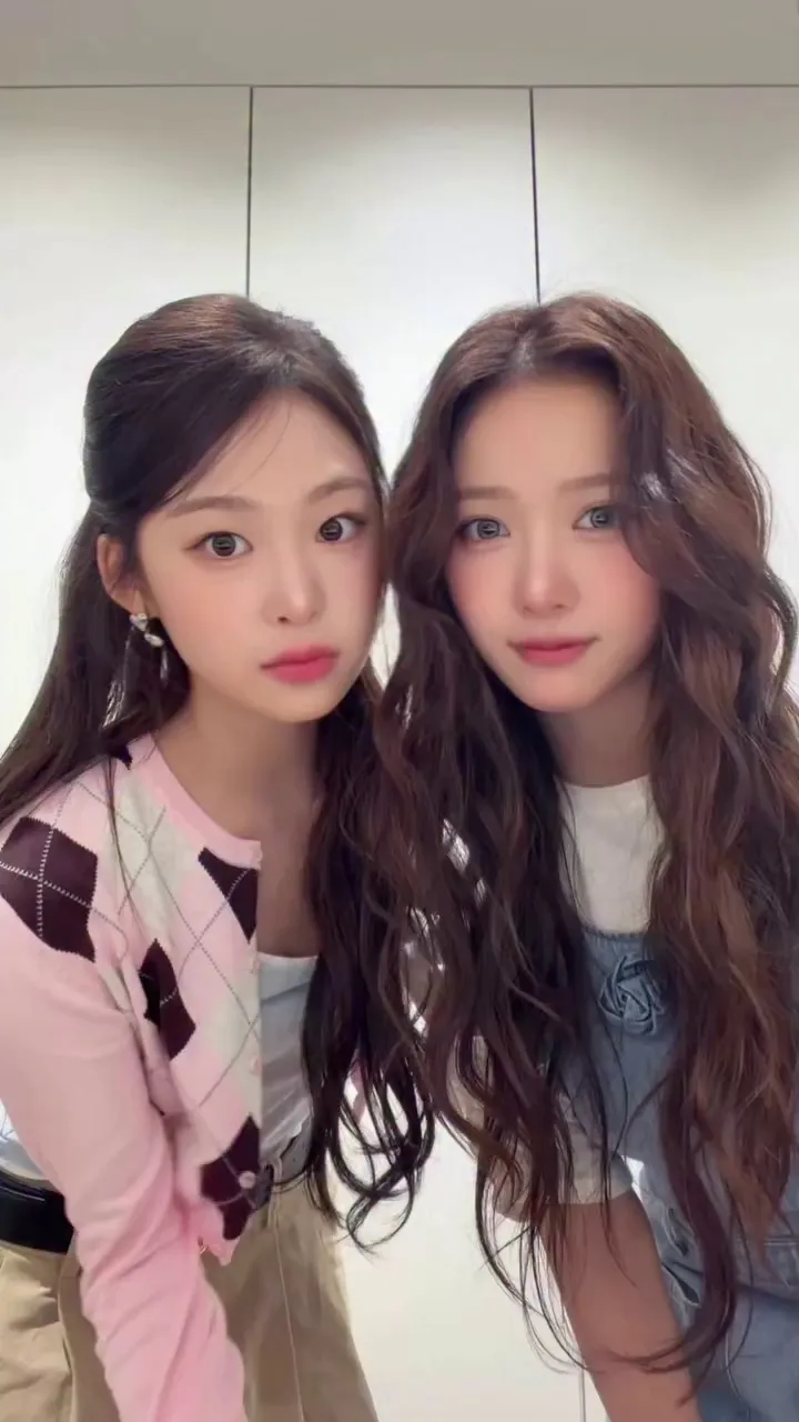 Baby Don't Cry, 组合, Instagram