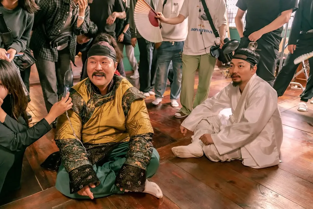 Lee Dong-hwi, diễn viên, trường quay