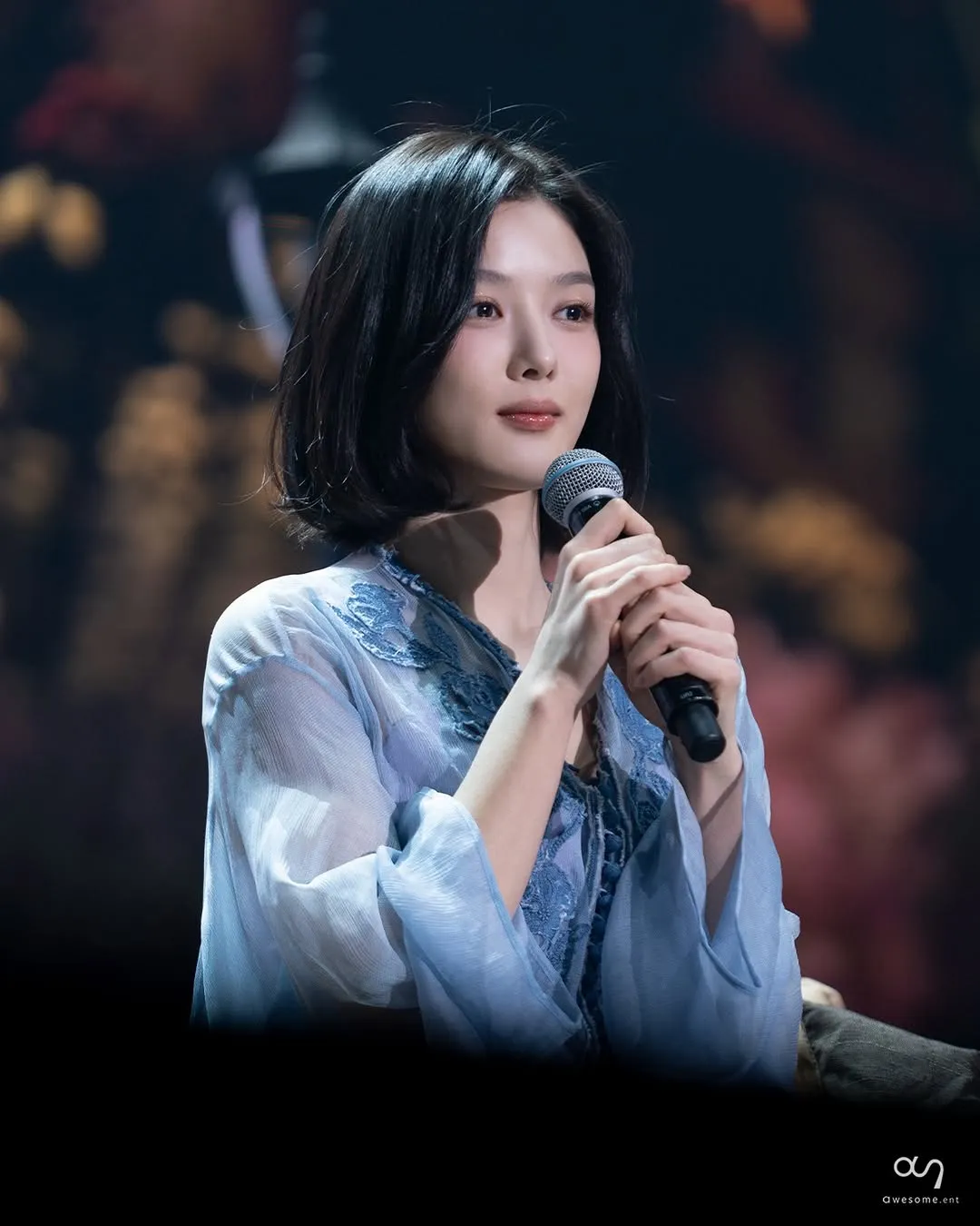 Kim Yoo-jung khoe vẻ trong trẻo, đăng ảnh mới cập nhật