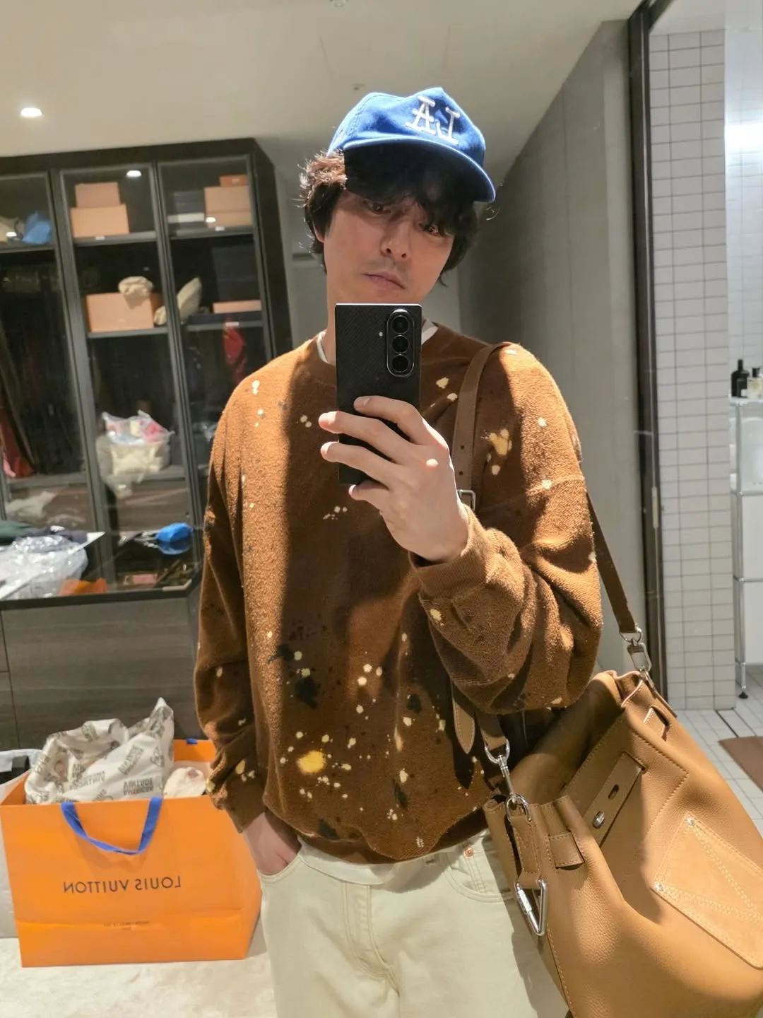 スタイリッシュなコン・ユ、インスタグラムを更新