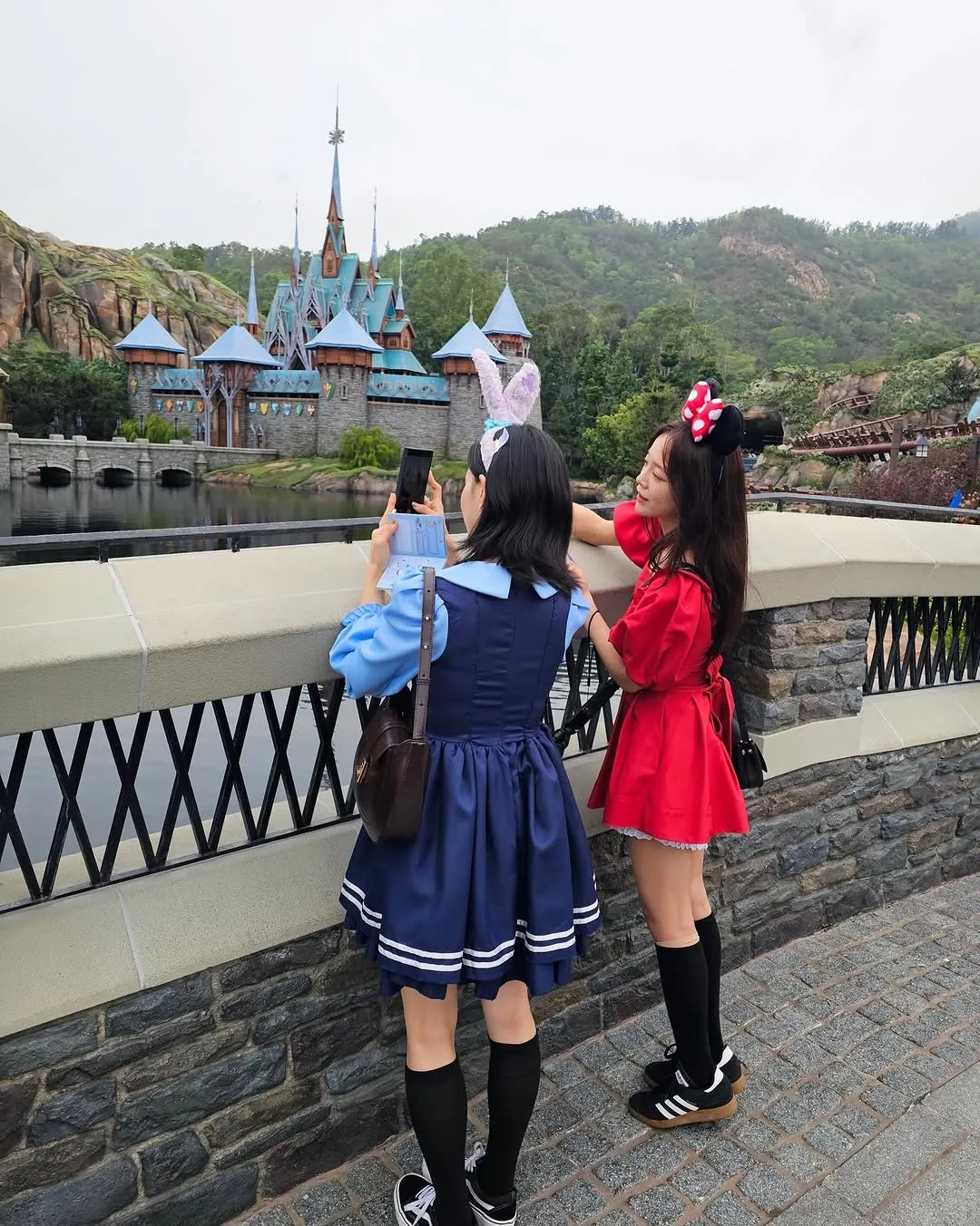 Kim Sejeong, Singer, Hong Kong