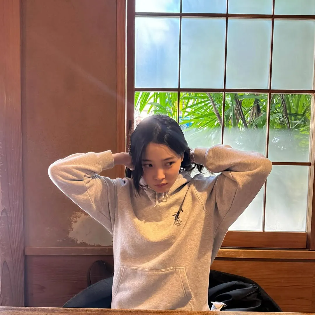 Yoon So Hee pancarkan kecantikan, unggah foto keseharian