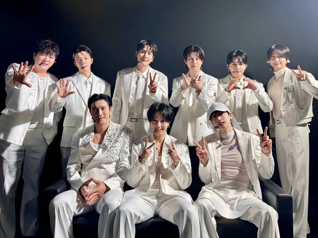 Leeteuk, do Super Junior, encerra com sucesso a turnê do 20º aniversário