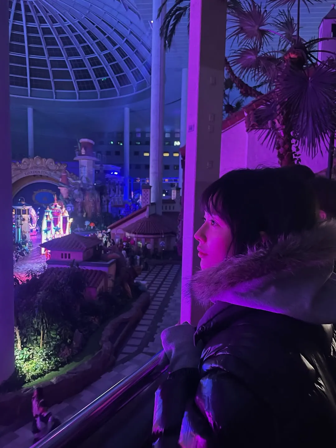 '26세' 정지소, 놀이동산서 힐링 타임