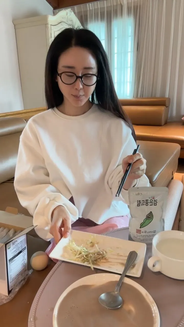 Ham So-won berbagi soal kesehatan, perkenalkan camilan penuh nutrisi