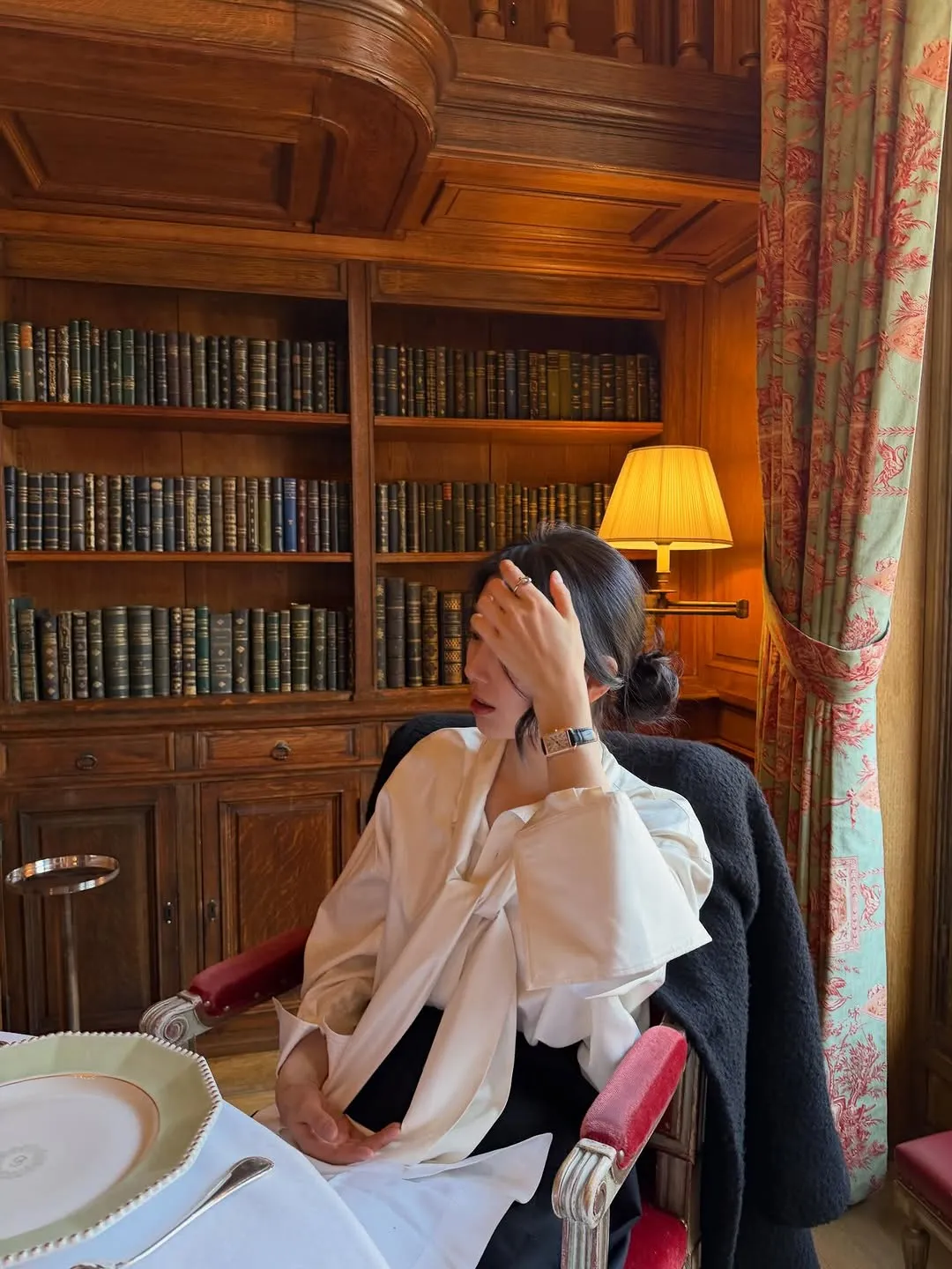 Bae Suzy, Aktris, Instagram