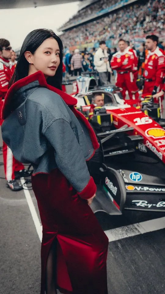 "꿈이 이루어진 순간" 클라라, 페라리 레이싱 현장 방문