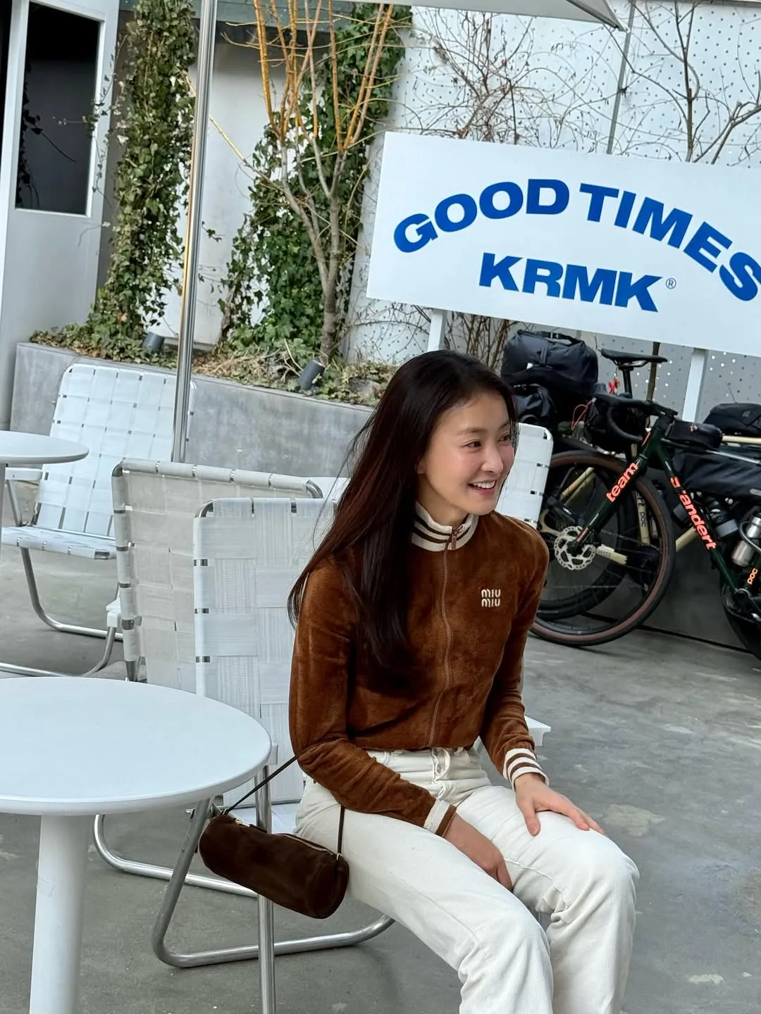 幸福的一天，李是英與兒子的出遊