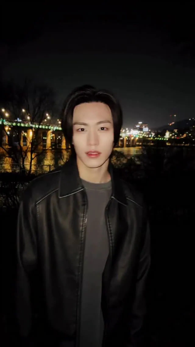 พัคซอกจุนสุดเท่ อัปเดตใหม่บนอินสตาแกรม