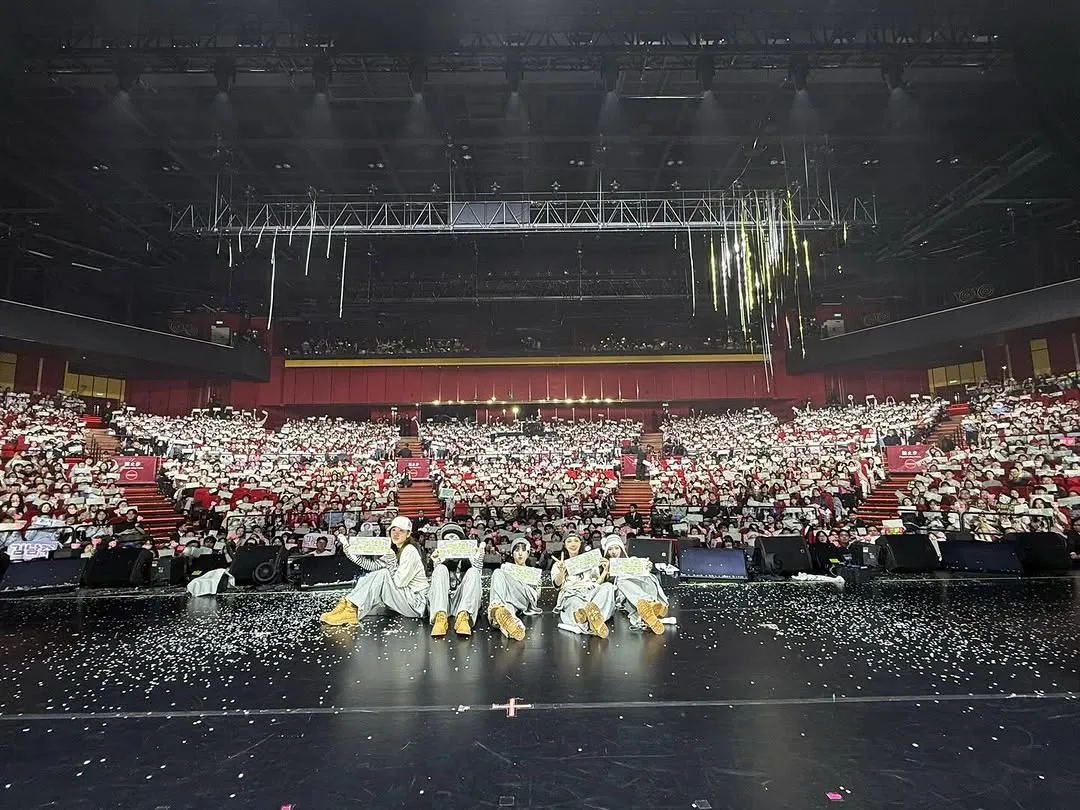 鄭恩地, 藝人, 澳門