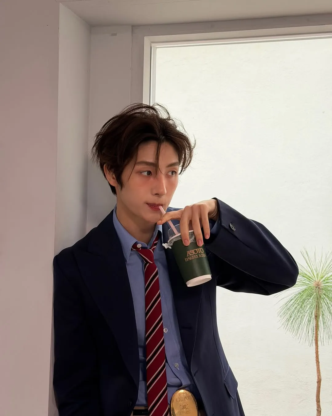 荣宰, TOURUS, Instagram