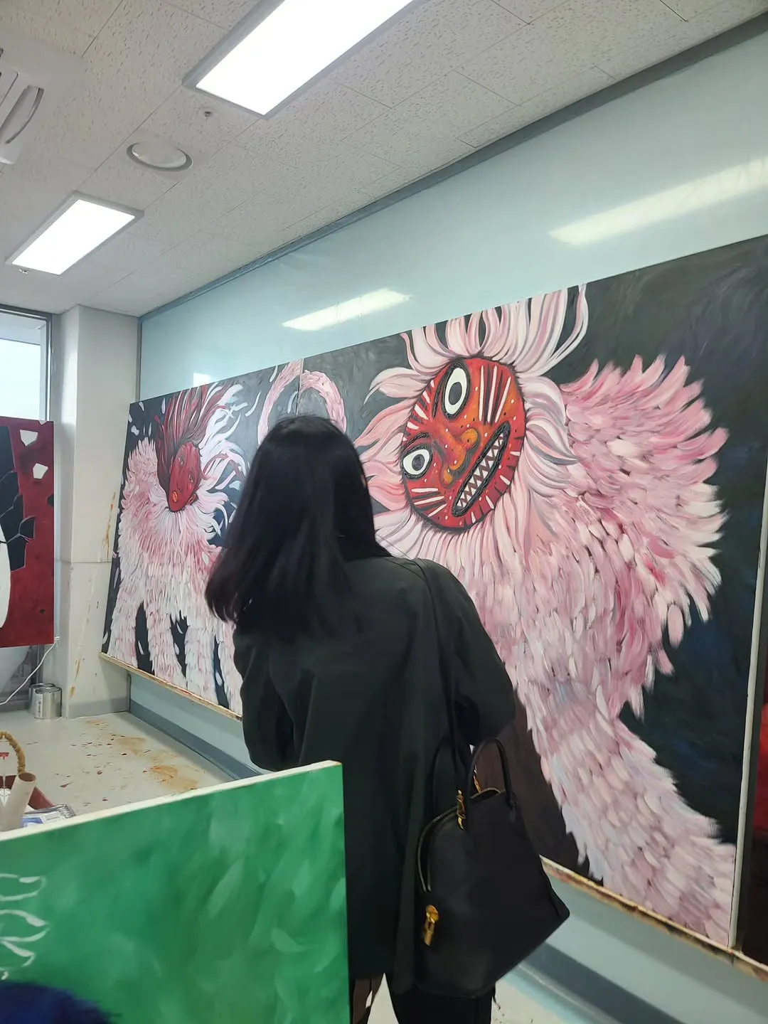 채시라, 김완선 뉴욕 전시 응원 방문