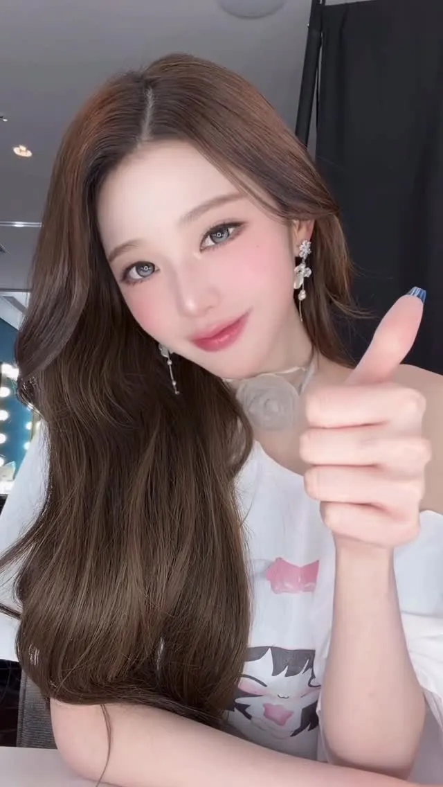 Wonyoung đáng yêu, cập nhật Instagram dễ thương