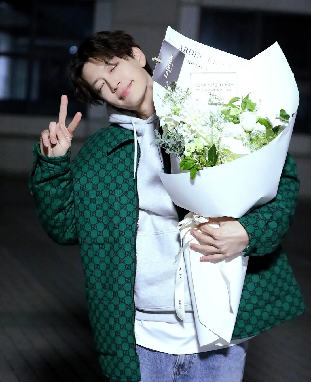 เซเว่น อัปเดตอินสตาแกรมฉลองครบรอบเดบิวต์ 23 ปี