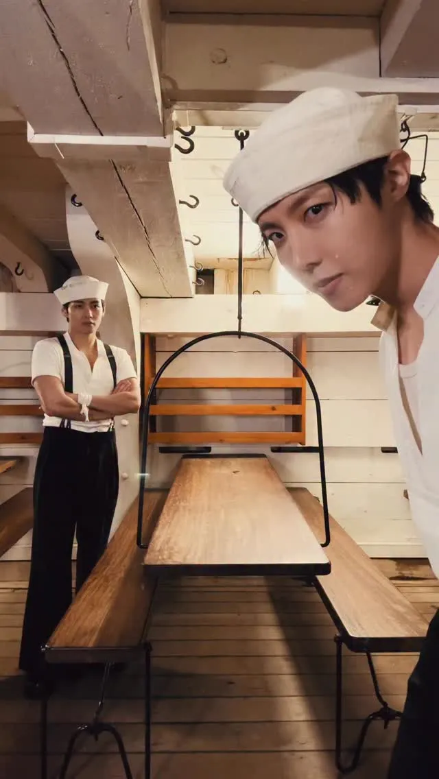 휴식 중인 방탄소년단, 팬들과의 소통