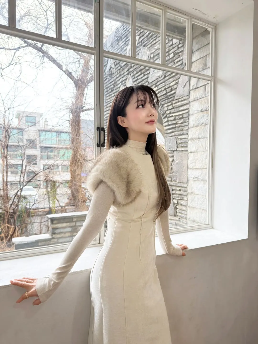 Bada radiante exibe beleza de deusa da primavera