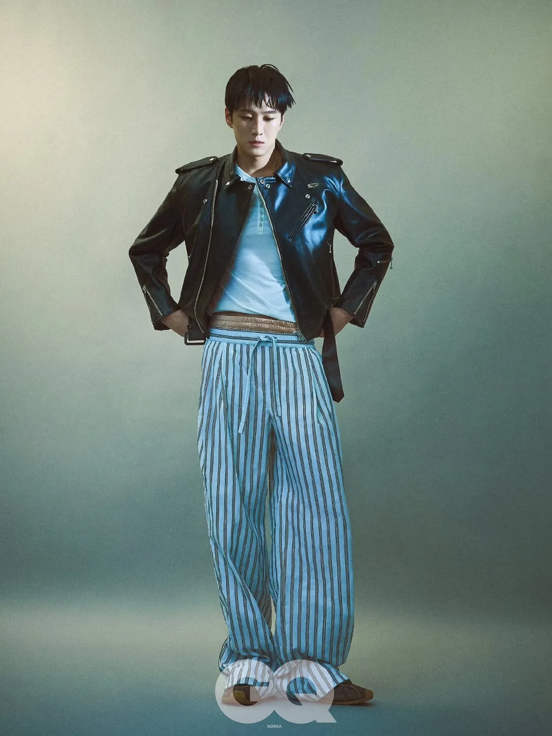 "Memancarkan aura chic" Ahn Bo-hyun, gaya yang tak tertandingi