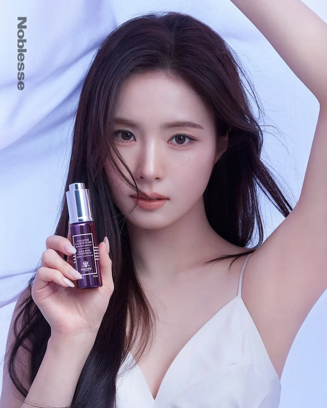 빛으로 물들인 신세경, 시슬리와 함께한 화보 공개