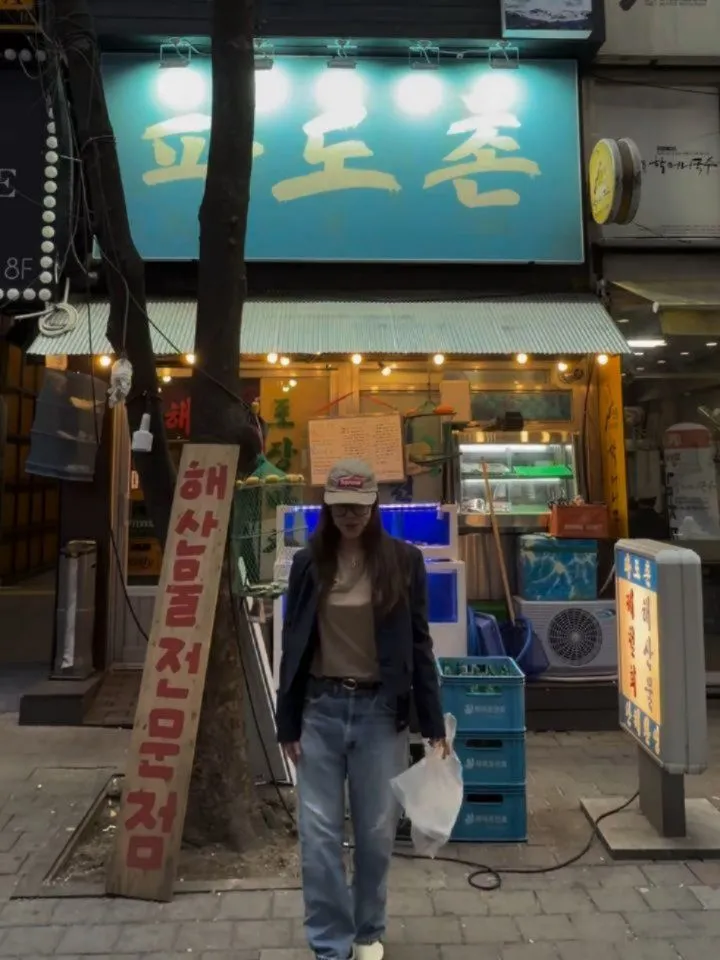 蔡利娜, 歌手, 白天小酌