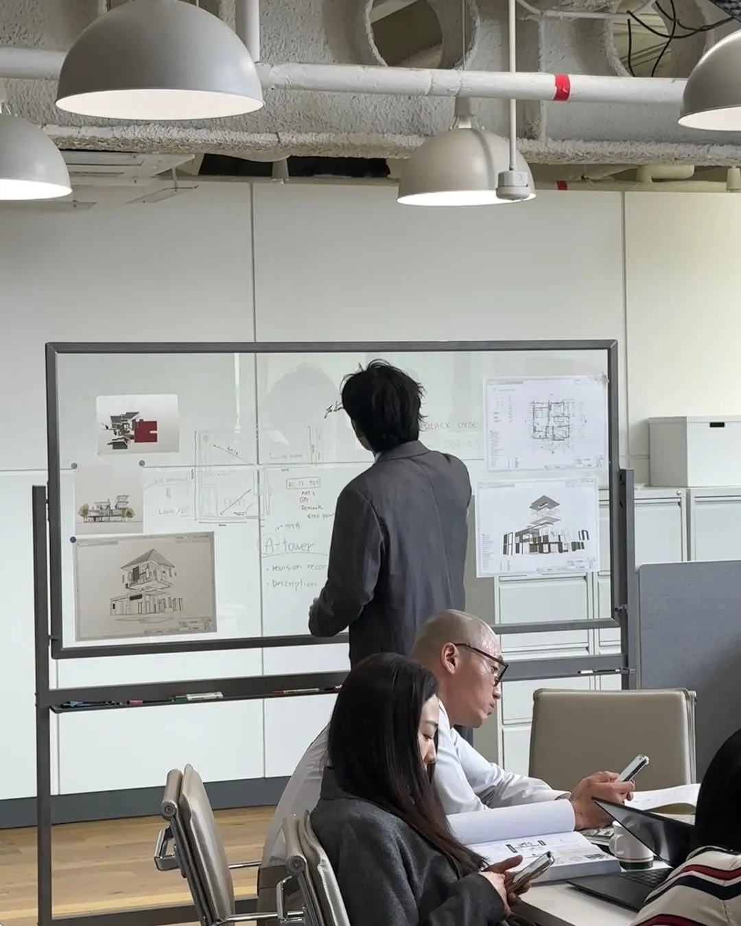 뷔, 가수, 코카콜라