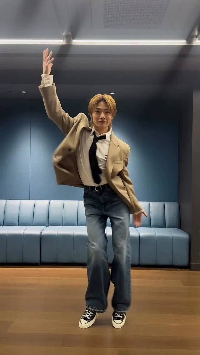 Stray Kids Thrill Fans With I.N’s Dapper Instagram Update