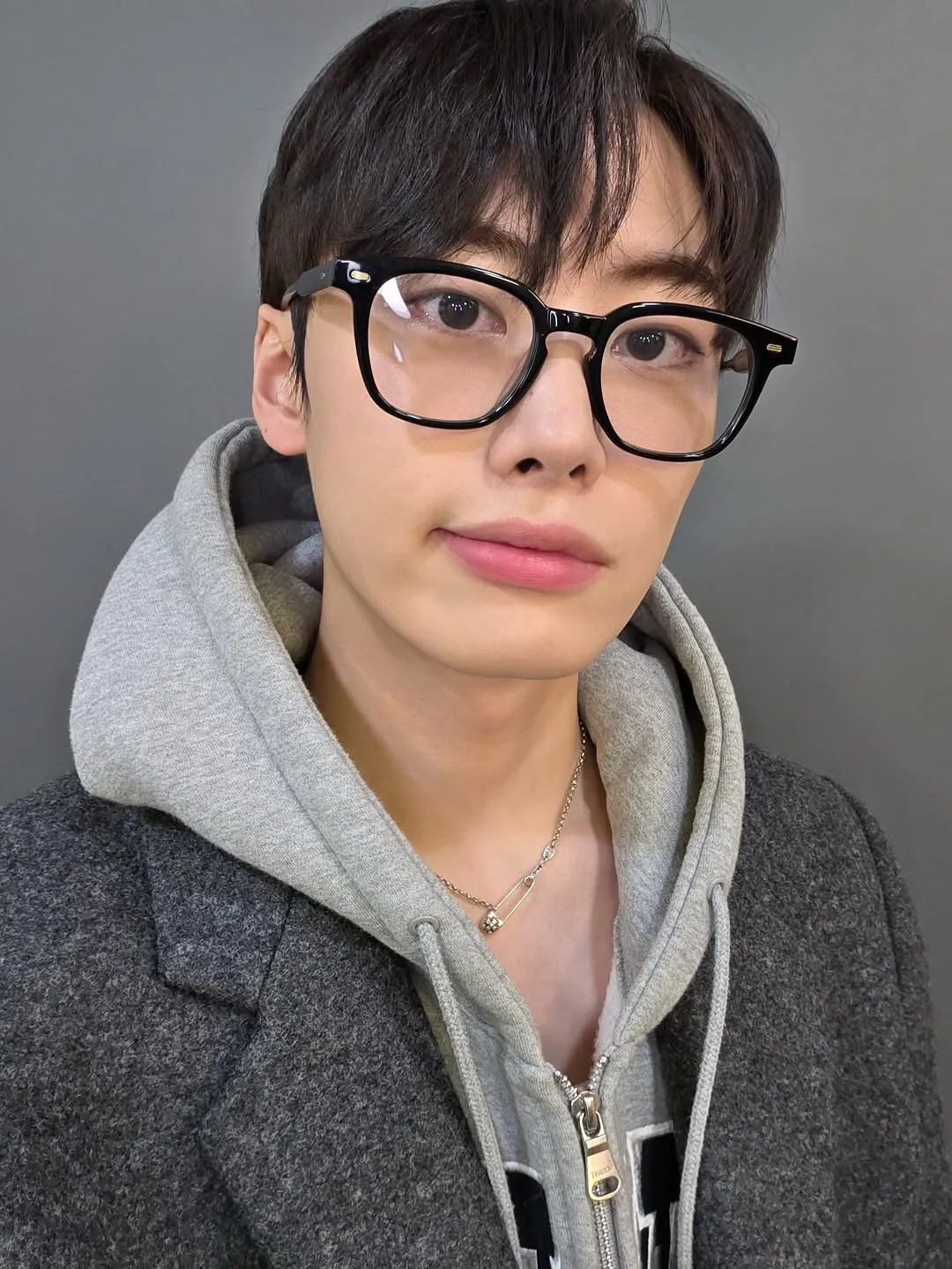 Lee Won-jung tỏa sáng với nét dễ thương, khiến người hâm mộ 'rụng tim'