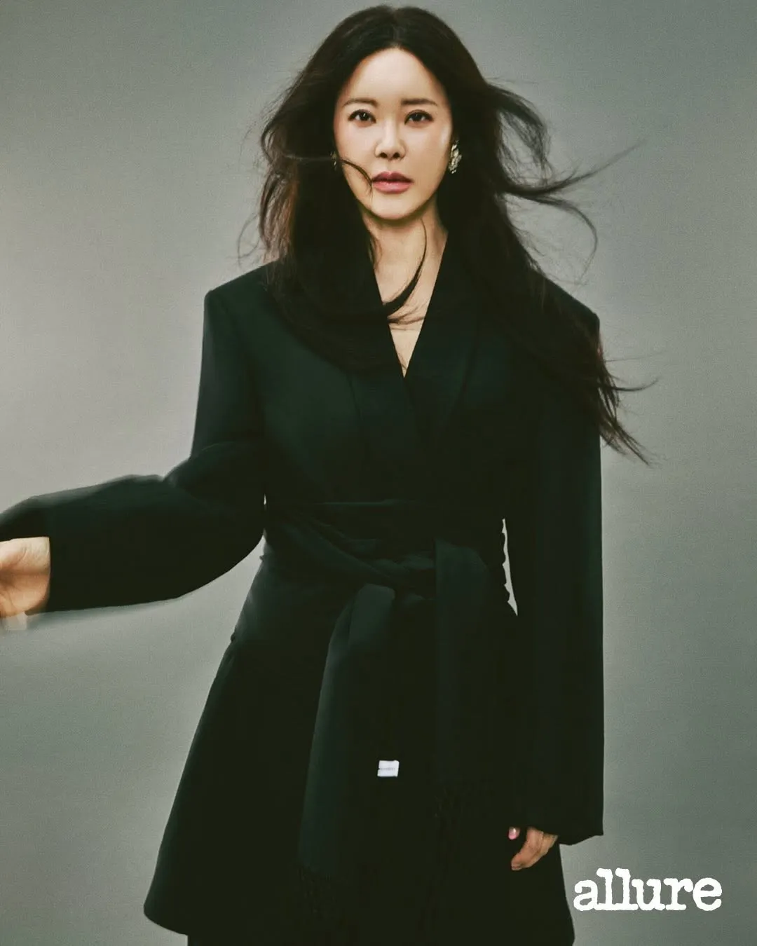 Baek Ji-young, cantora, ensaio fotográfico