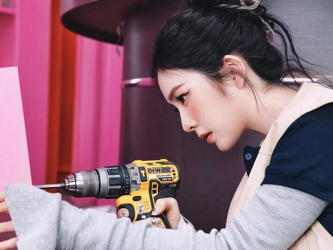 Irene pamer sisi baru yang memikat