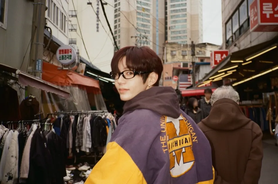 氛围感十足的RIIZE，东庙逛街的别样魅力