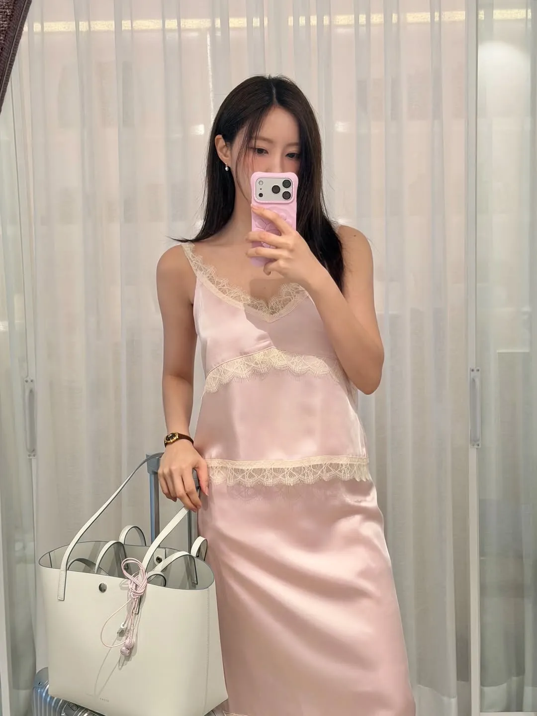 Hyomin, T-ara, Instagram