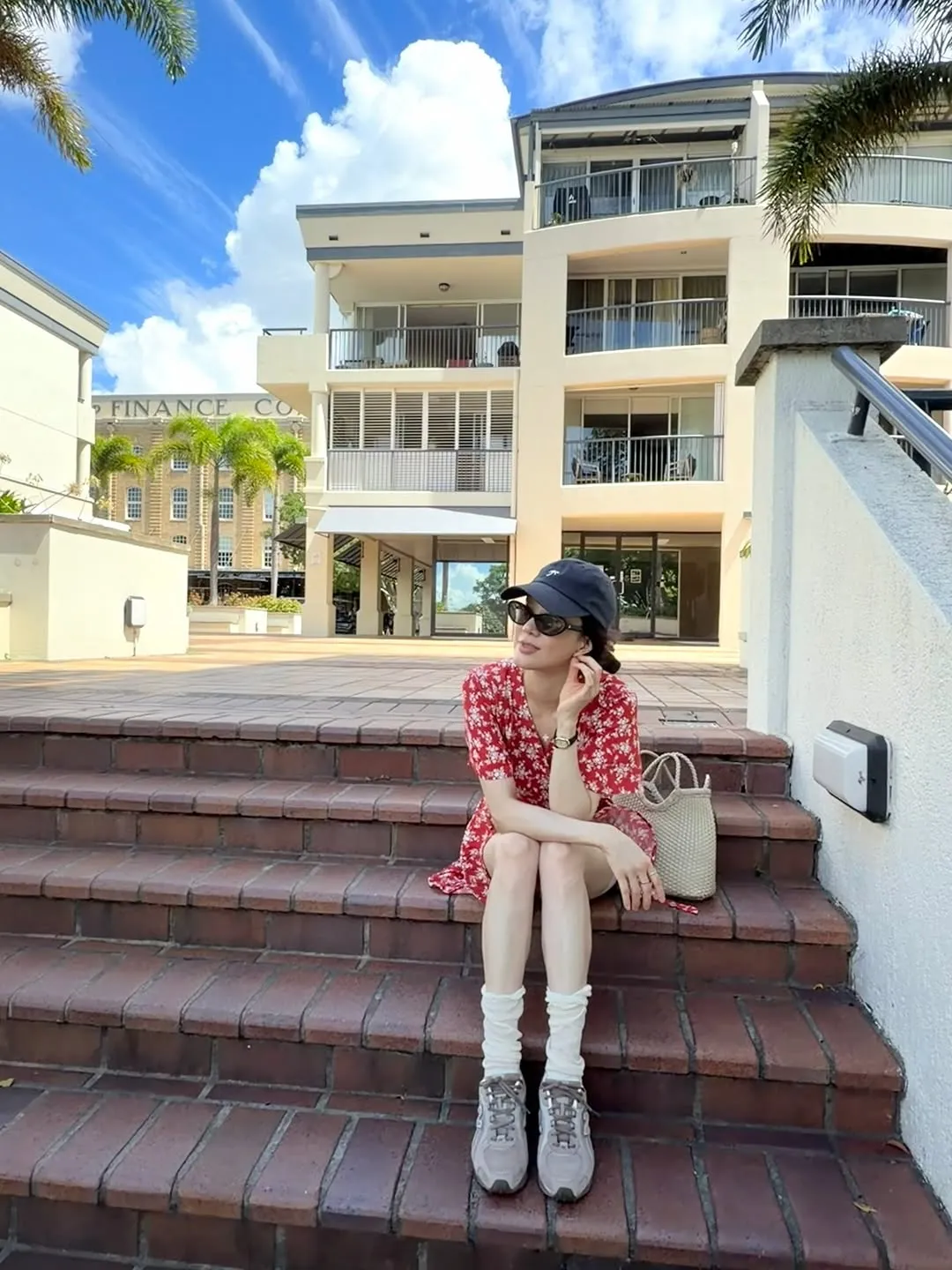 郑丽媛公开与妈妈的温暖瞬间