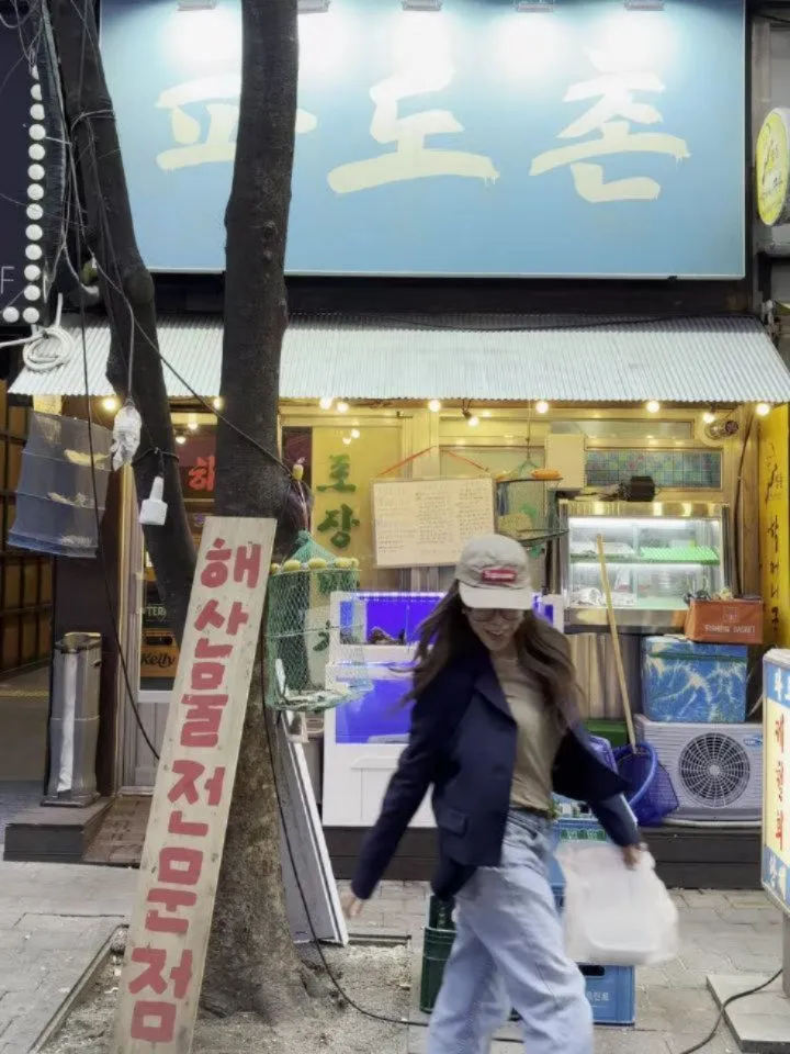 蔡利娜, 歌手, 白天小酌