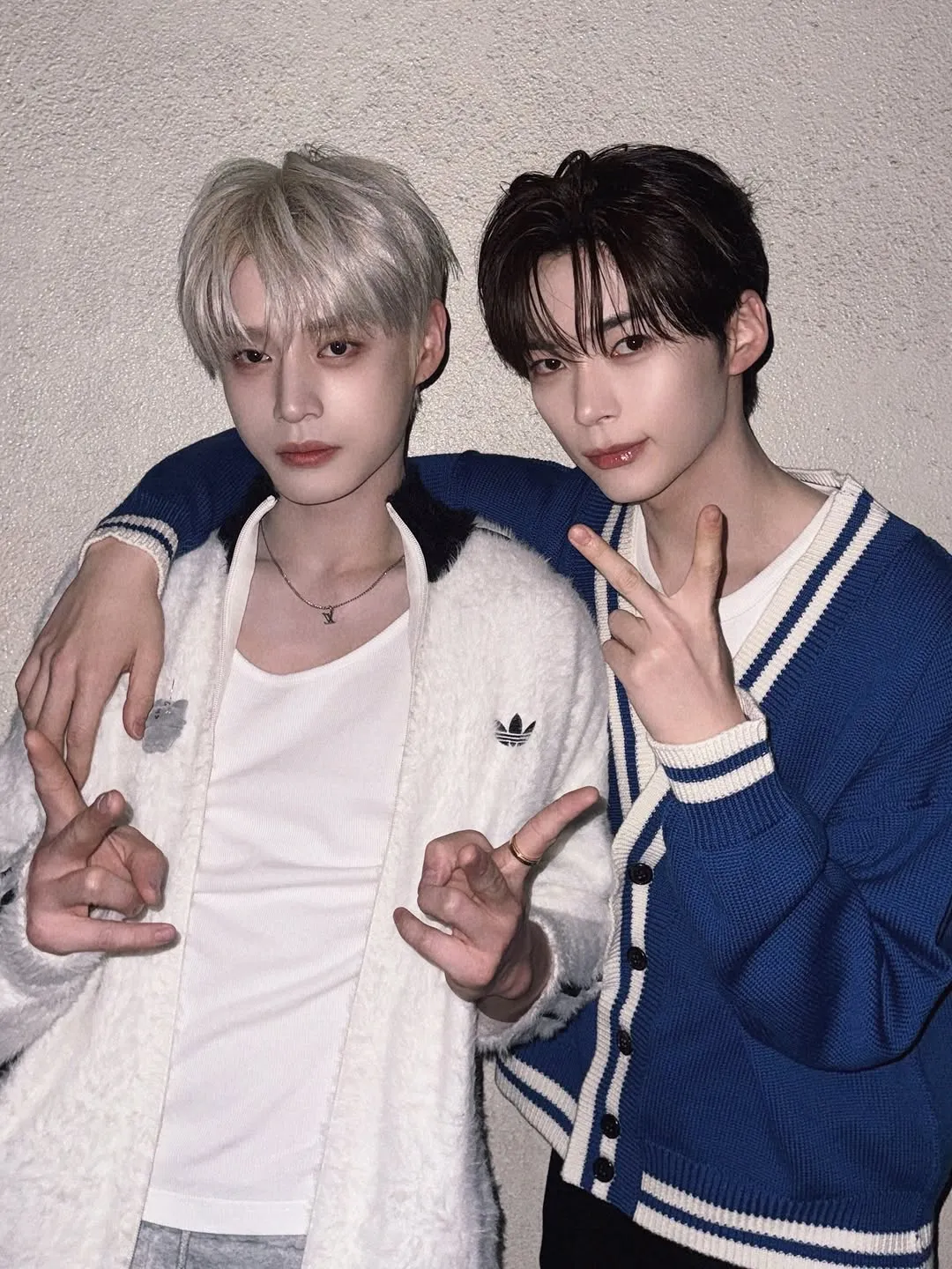 ZEROBASEONE, Hanbin, Jiwoong, apertura de Instagram, línea hyung