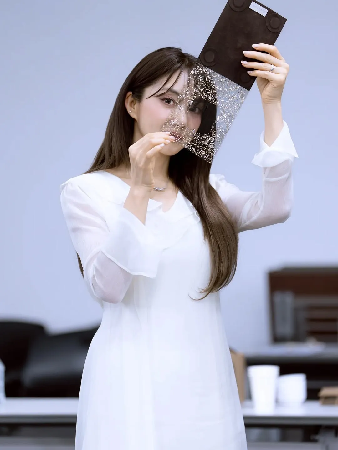 Bada, penyanyi, Swarovski