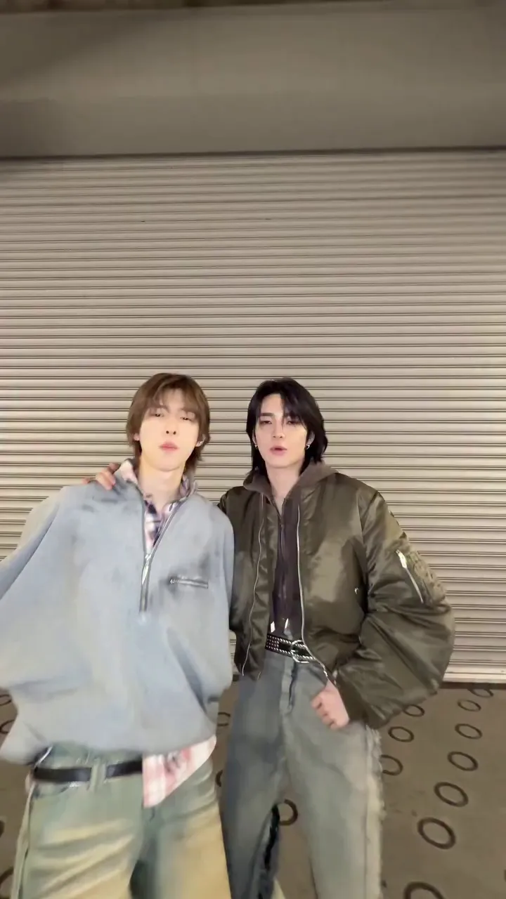 Cortis, Idol, Instagram