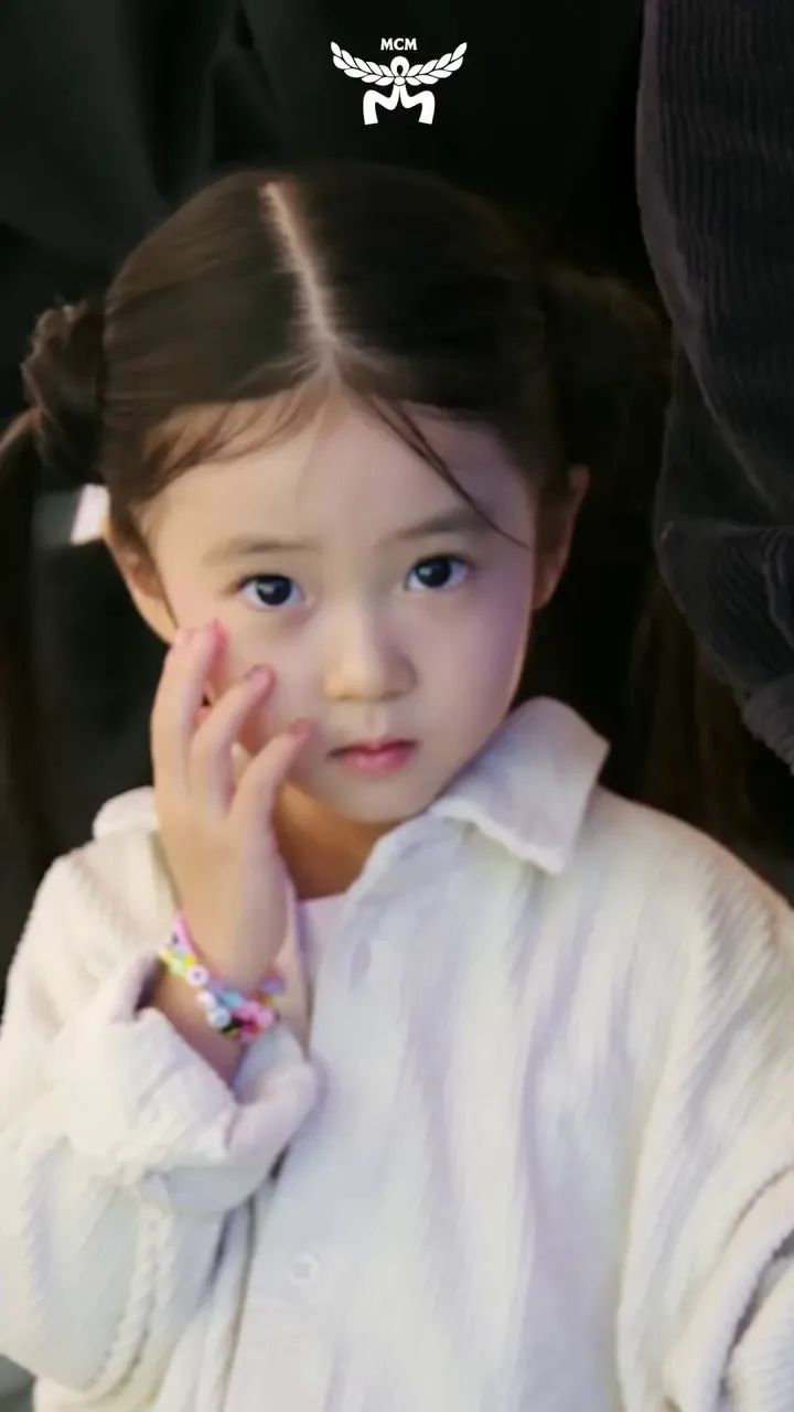 申贤俊, 演员, 敏书, Instagram, MCM