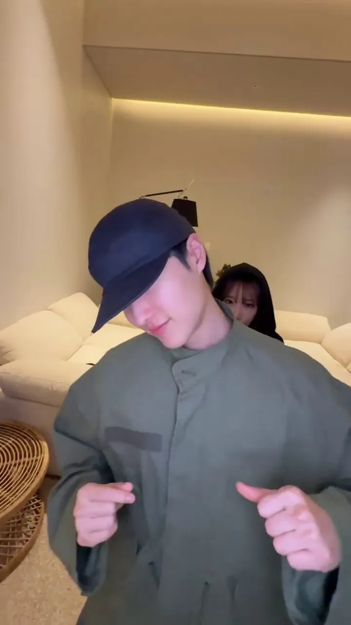 WOODS, Singer, Instagram