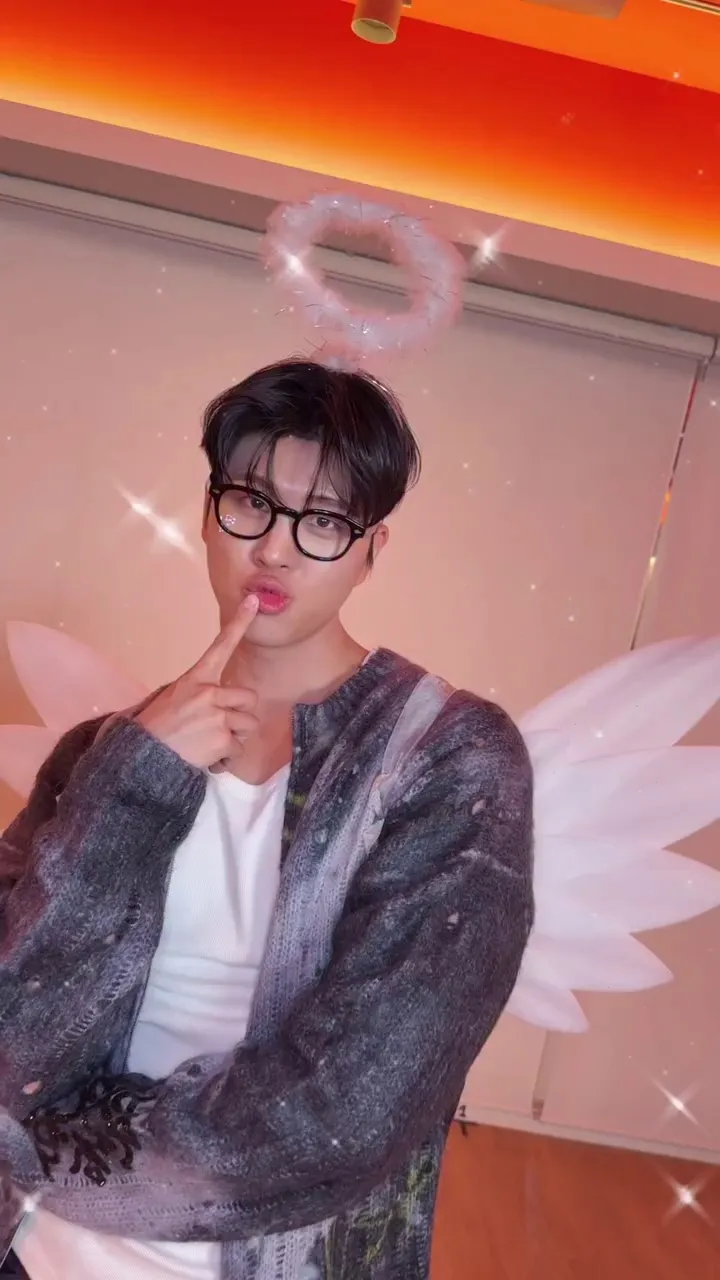 Choi Yena, cantora, Instagram